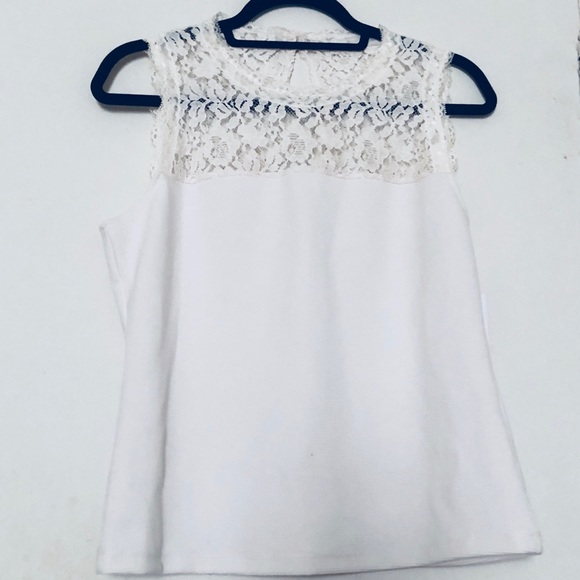 New York & Company Tops - 2/$10 NWT lace top